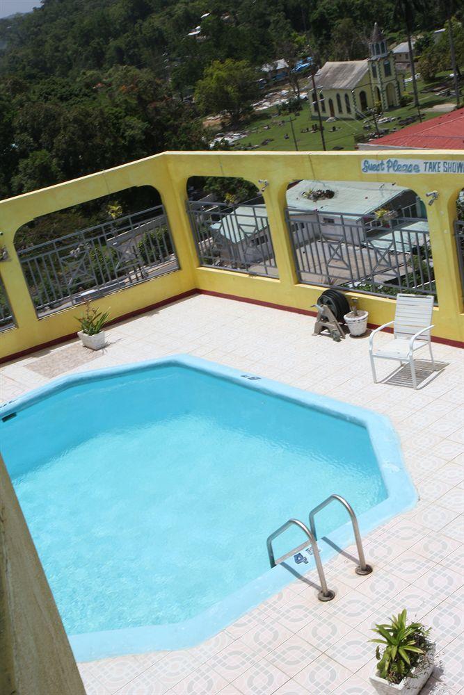 Executive Shaw Park Guest House Ocho Rios Exterior photo