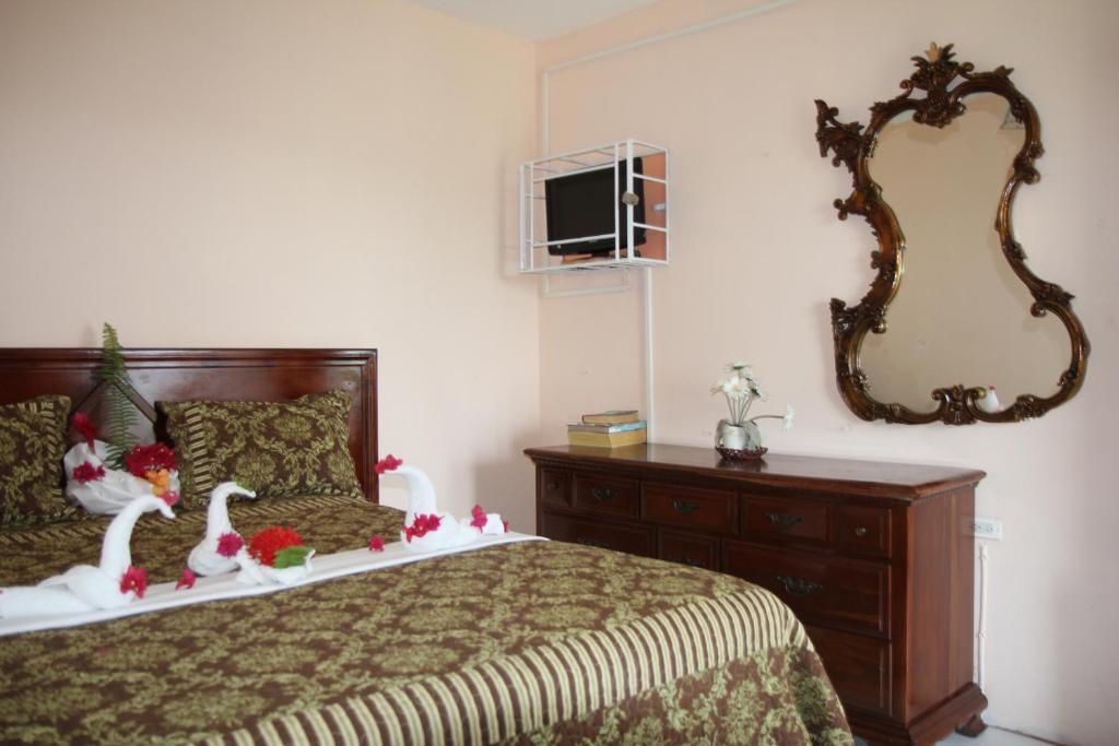 Executive Shaw Park Guest House Ocho Rios Room photo